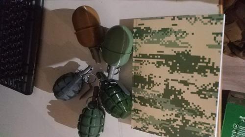 Учбові гранати
